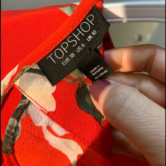 TOPSHOP TIE BACK FLORAL RED DRESS (Size UK/AU 10) - Picture 3 of 5